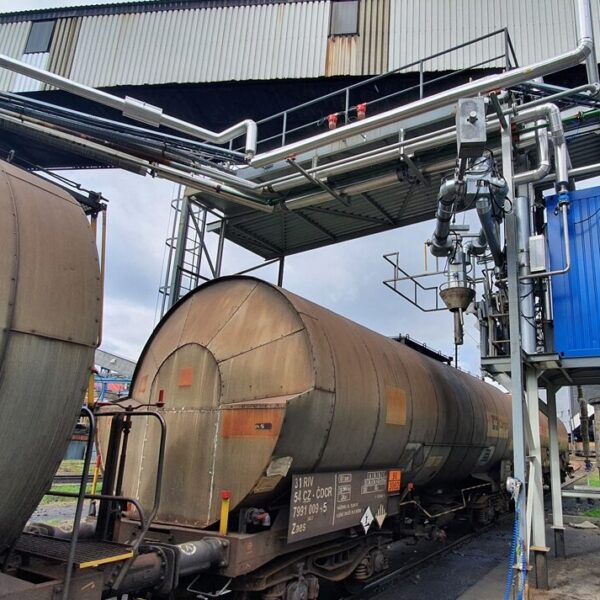 Modernizace plniciho ramene dehtu a benzolu_uvodni foto